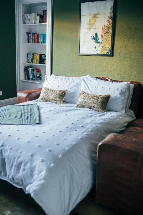 The Main Street Burrow - Your Perfect Hideaway St Boswells Экстерьер фото